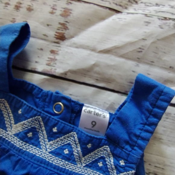 Tops - Picture 3 of 15